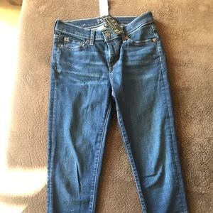 Banana Republic Skinny Jeans never worn brand new
